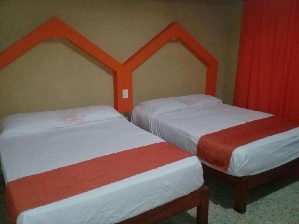 Hotel Lupita Acapulco Esterno foto